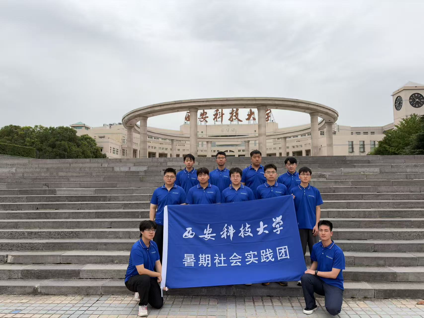 1784556865902985.jpg 蓝旗.jpg