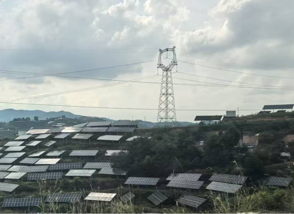 1785417357374356.jpg 光伏.jpg