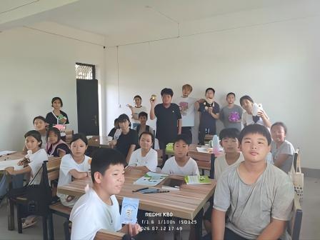 1786086878174988.jpg 图9 知识竞赛现场.jpg