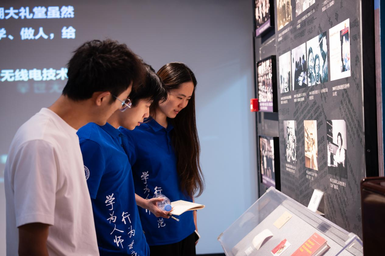 1786258802155326.png 图片1.png
