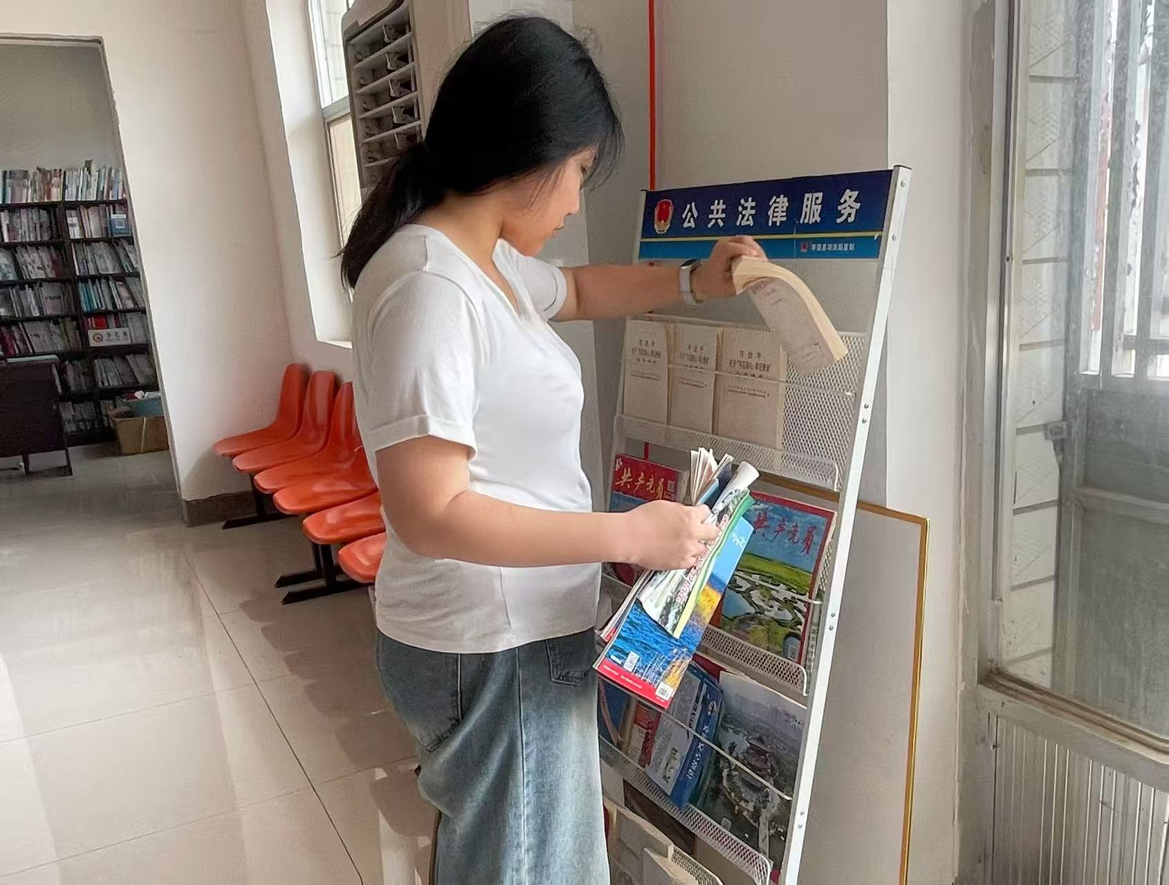1786610166303953.jpg 西安思源学院耕农济心暑期社会实践团开展环境整治志愿服务 (5).jpg